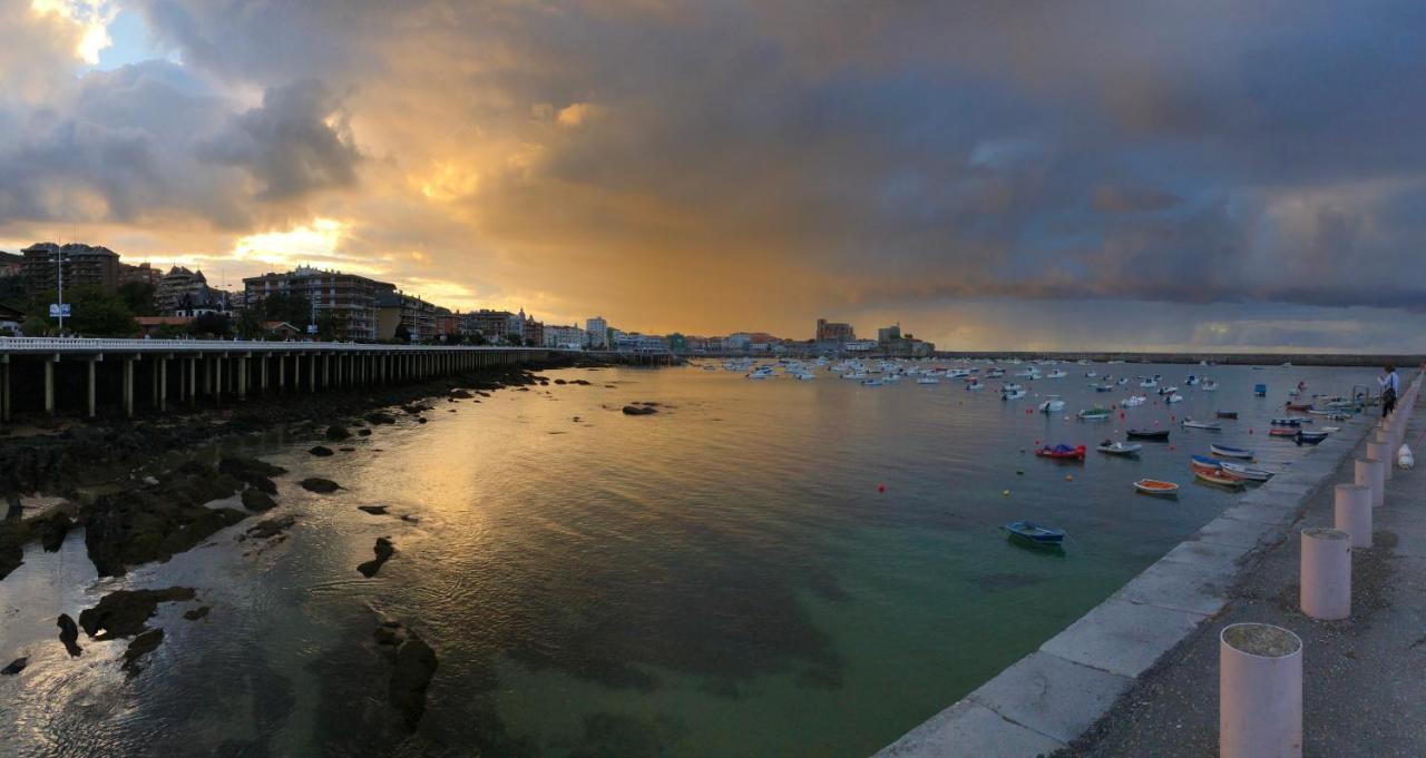 Apartamento 2 Centrico Garaje Wi-Fi Para Trabajar Apartment Castro Urdiales Bagian luar foto